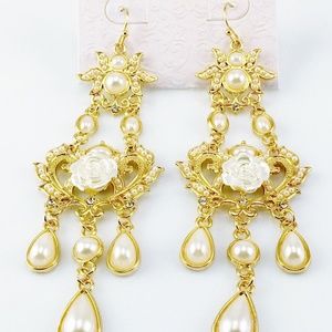 VICTORIAN REVIVAL ROSE EARRINGS PEARLS GOLD NEW